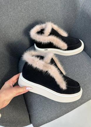 Шикарні теплі лофери замшеві чорні з опушкою з норки колір на вибір