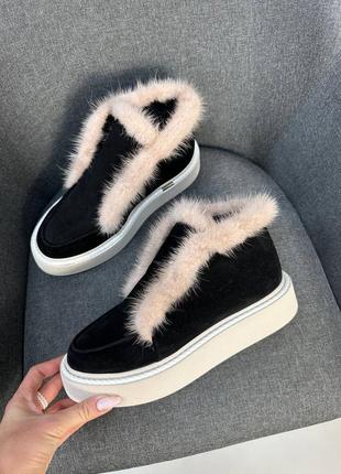 Шикарні теплі лофери замшеві чорні з опушкою з норки колір на вибір