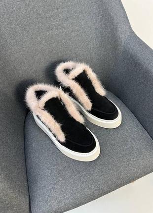 Шикарні теплі лофери замшеві чорні з опушкою з норки колір на вибір