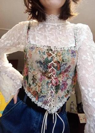 Корсет тканый тканевый ткань принт цветы розы с цветами розами винтаж винтажный беж бежевый кроп короткий лямки бретельки на лямках бретельках