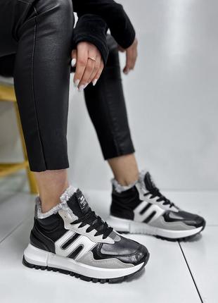Жіночі зимові кросівки, чорні/сврі, екошкіра1 фото