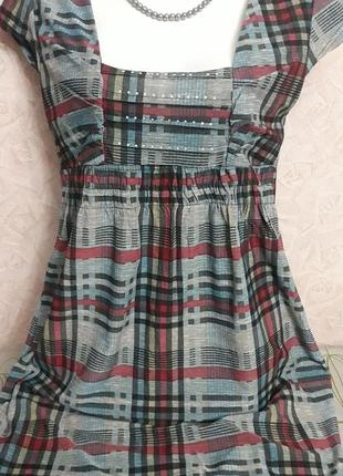 Класна молодіжна сукня