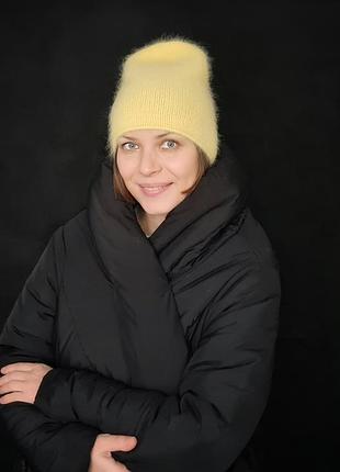 Шапка бини из итальянской ангоры