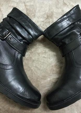 Сапоги ботинки фирменные  кожа жен.41р.clarks индии7 фото