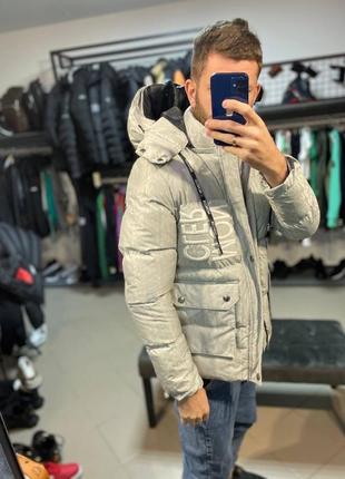 Крута куртка moncler 5