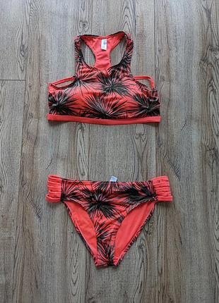 Купальник стильний