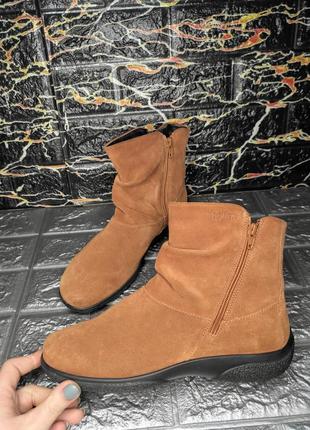 Класні черевички hotter