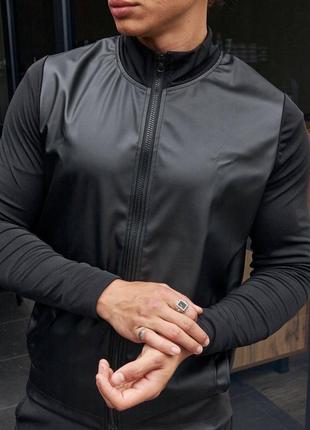 Шкіряний бомбер