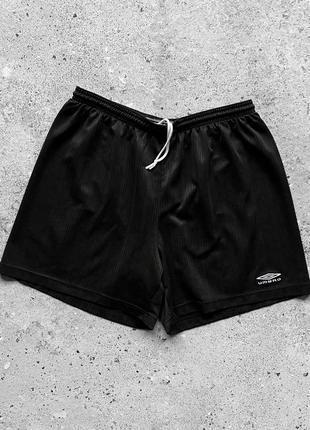 Umbro vintage men’s black shorts embroidered logo шорти