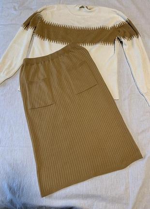 Продам костюм