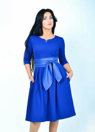 Срочно продам платья синие с поясом