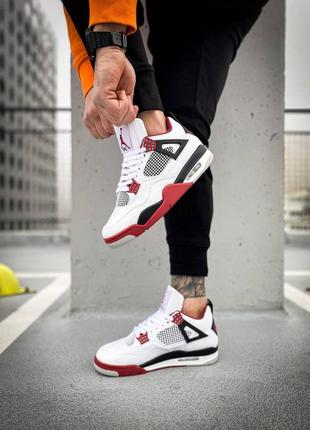 Шкіряні чоловічі кросівки nike air jordan 4 retro "fire red".7 фото