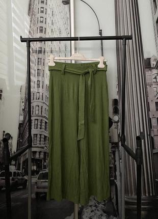 Кюлоти, брюки в рубчик stradivarius