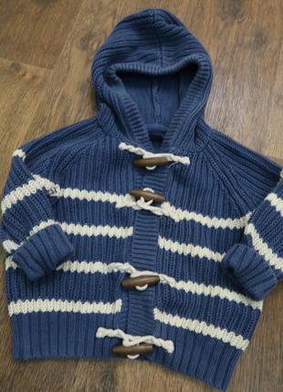 В'язана капюшонка