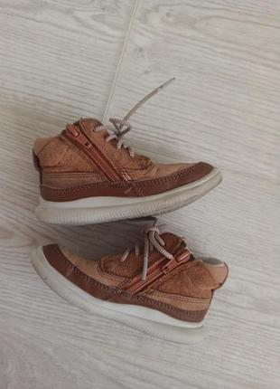 Шкіряні черевички clarks 4