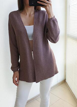 Коричневый кардиган в рубчик