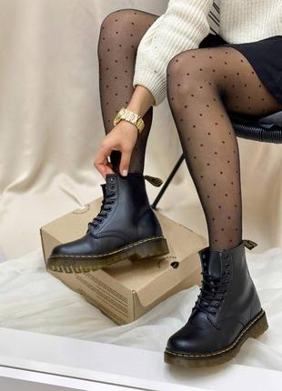 Жіночі ботінки dr. martens женские ботинки мартенс