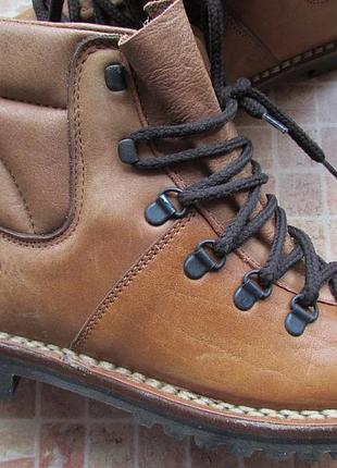 Ботинки trezeta оригинал длинна по стельке 25 см