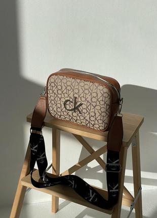 Женская коричневая сумка на ремне calvin klein 🆕маленька сумка кросс боди4 фото