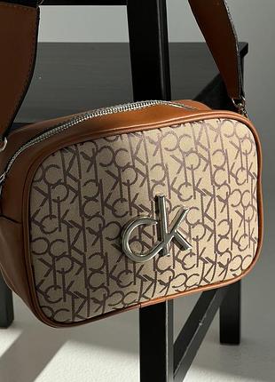 Женская коричневая сумка на ремне calvin klein 🆕маленька сумка кросс боди2 фото