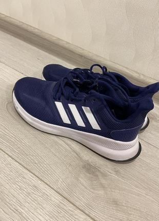 Чоловічі кросівки adidas