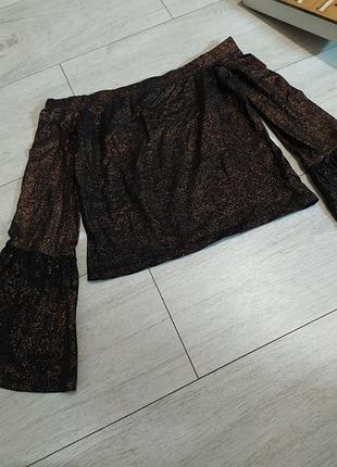 Блузка укорочена для дівчинки.