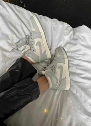Nike air jordan 1 retro cold grey white winter зимние женские кроссовки с мехом найк джордан серые зима