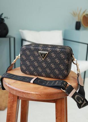 Сумочка guess