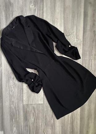 Шикарна шовкова сукня з двубортним коміром, сукня-піджак