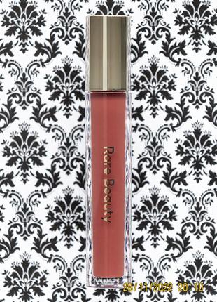 Бальзам блиск для губ rare beauty stay vulnerable glossy lip balm nearly neutral 3.7 мл