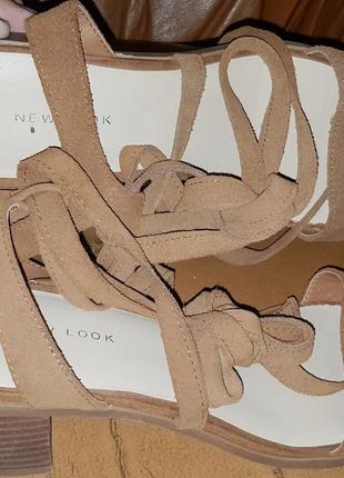 Коричневі босоніжки замша new look р6-39