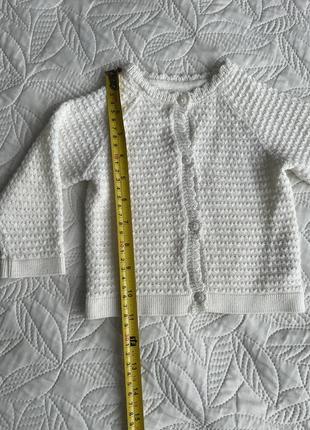 Білий в’язаний светр . кофта . кардиган для дівчинки3 фото