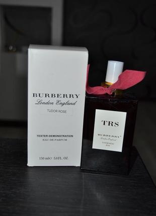 Burberry tudor rose