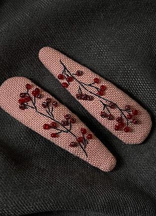 Заколка ручної роботи