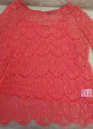 Красивая ,нарядная блузка ,кружевная,м,л