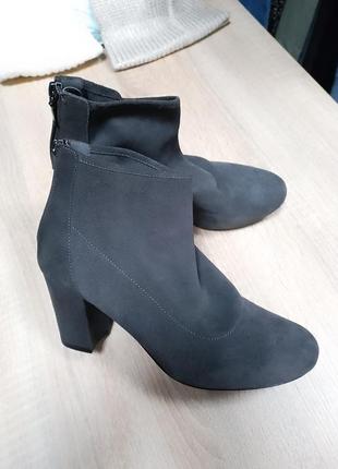 Ботинки clarks/черевики clarks шкіряні кожаные р.39-39.52 фото