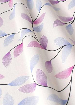 Декоративна тканина листочки рожеві фіолетові блакитні на молочному тлі тефлон туреччина