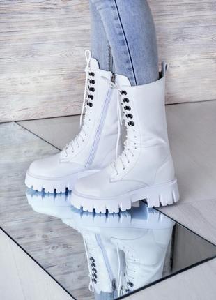 Зимние белые кожаные ботинки берцы с мехом натуральная кожа в стиле прада на тракторной подошве зима мех шерсть4 фото