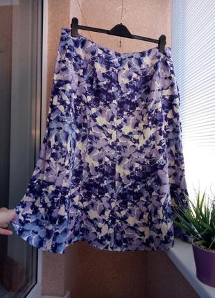 Красивая юбка из натуральной ткани в цветочный принт2 фото