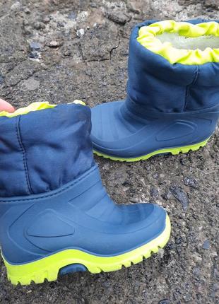 Дутики зимние непромокаемые резиновые утеплённые  сапоги сапожки ботинки снегоходы