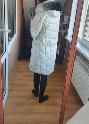 Зимовий молочний перламутровий пуховик/пальто з капюшоном. зимове пальто s-m10 фото