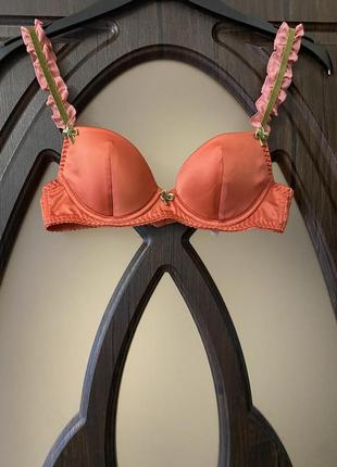 Шикарний, базовий, бюстгальтер, оранжового кольору, від бренду: victoria’s secret 🤫1 фото