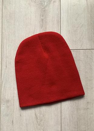 Шапка демісезонна осіння