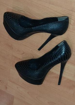 Кожаные туфли черные antonio biaggi 37 змеиная кожа6 фото