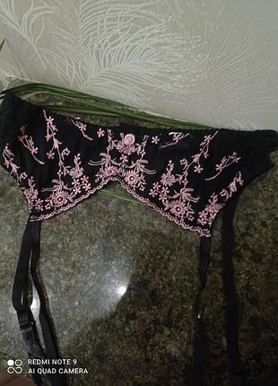 Підтяжки,пояс для панчіх