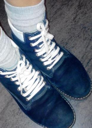 Розпродаж !! замшеві темно-сині черевики на хутрі timberland3 фото