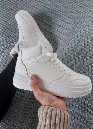 Новинка🤍 теплі зимові черевики білого кольору😍