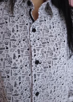 Рубашка женская в мелкие рисунки medicine белая с черным6 фото