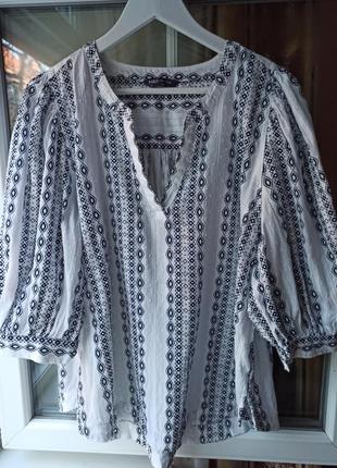 Блуза котонова m&s ,виглядає як нова