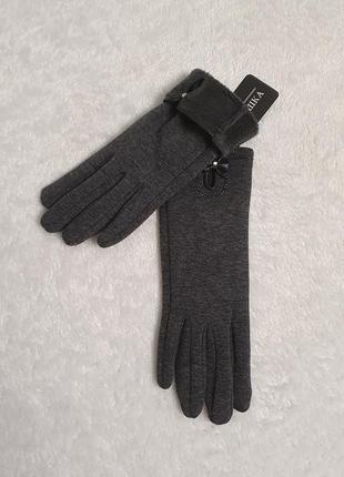 Трикотажні жіночі рукавички з декоративним елементом "бантик"5 фото